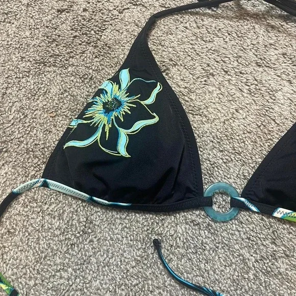 black bikini top with blue beaded flower design and jelly pendant - Picture 2 of 6